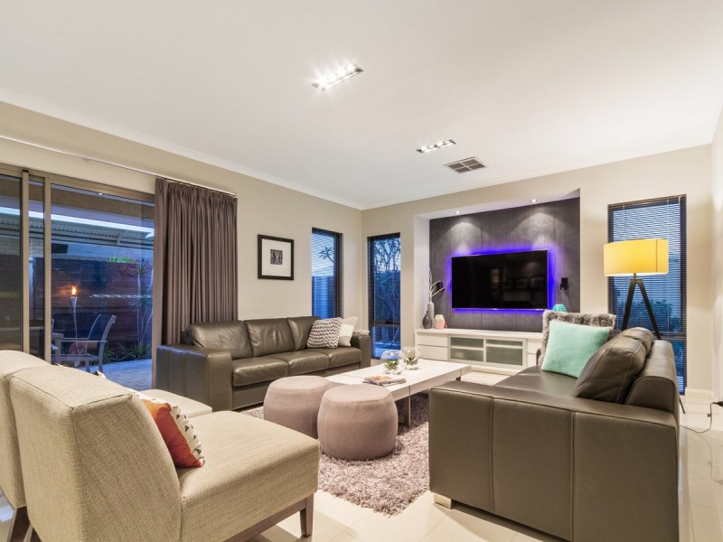 23 Castanet Drive, Madeley WA 6065