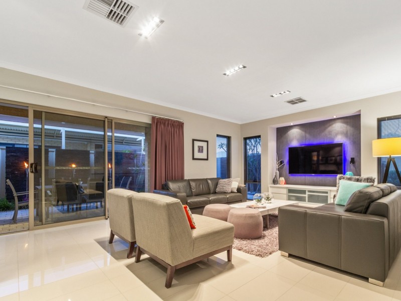 23 Castanet Drive, Madeley WA 6065