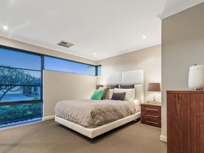 23 Castanet Drive, Madeley WA 6065