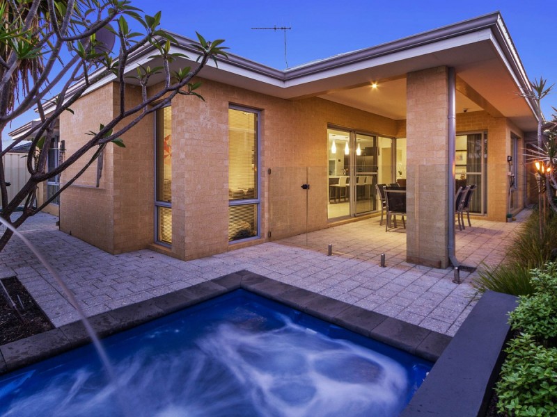 23 Castanet Drive, Madeley WA 6065