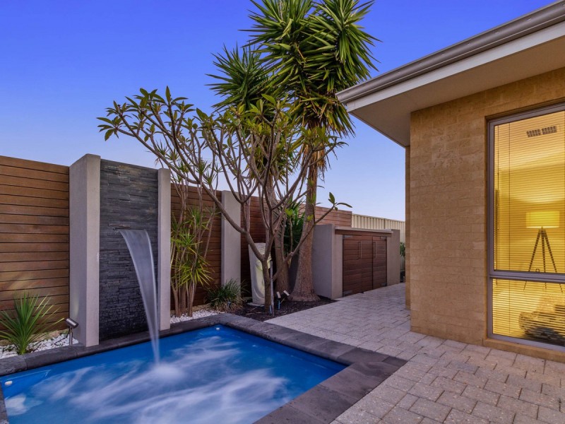 23 Castanet Drive, Madeley WA 6065