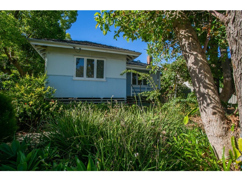 56 Bawdan Street, Willagee WA 6156