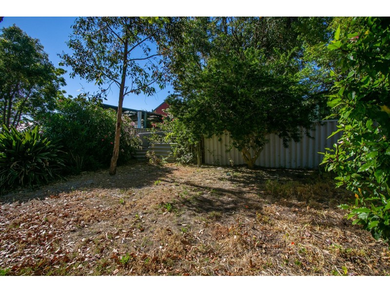 56 Bawdan Street, Willagee WA 6156