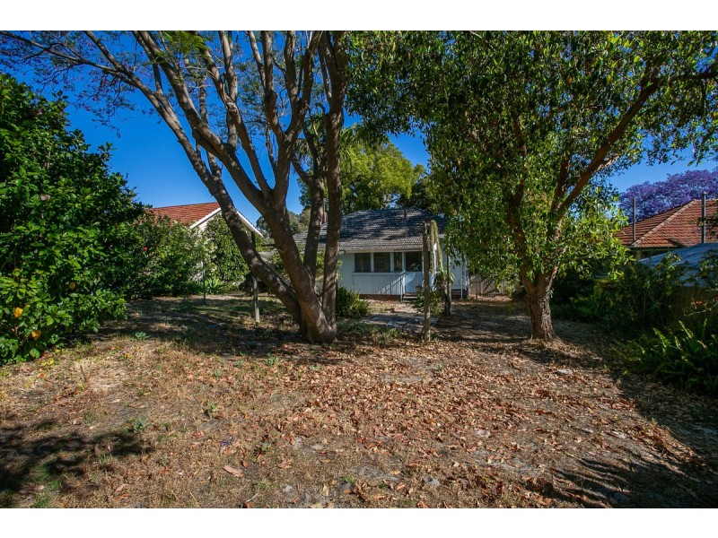 56 Bawdan Street, Willagee WA 6156