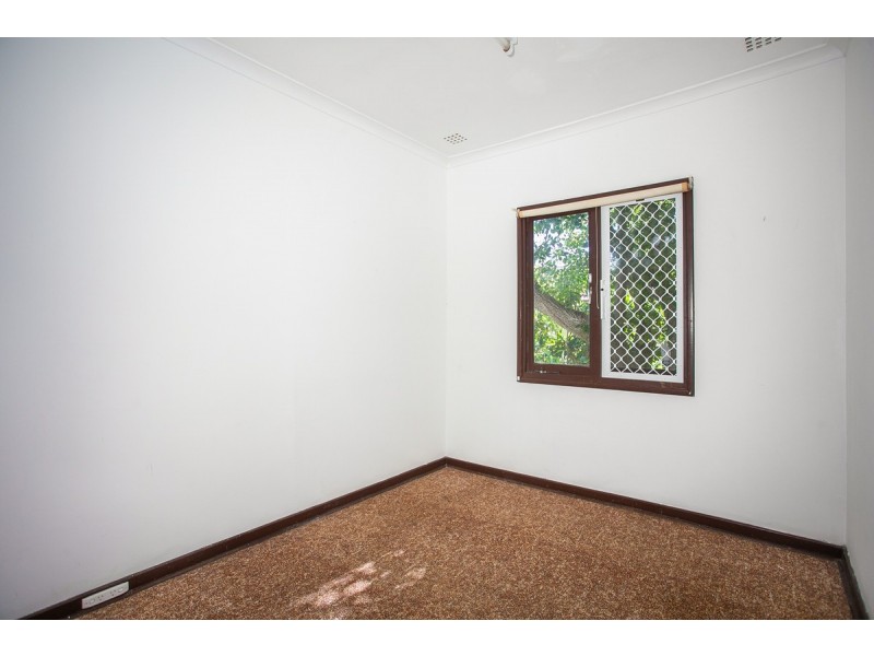 56 Bawdan Street, Willagee WA 6156