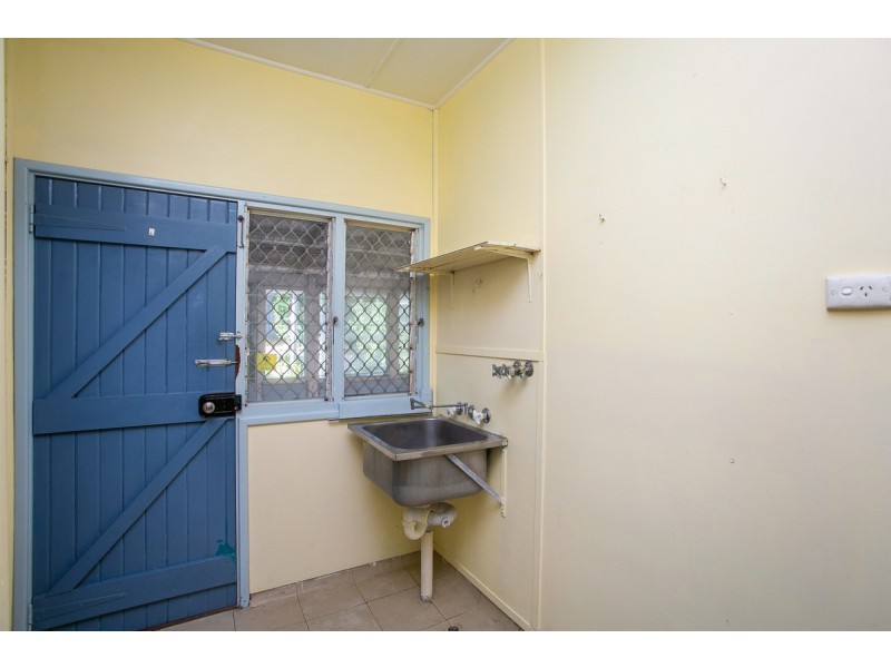 56 Bawdan Street, Willagee WA 6156