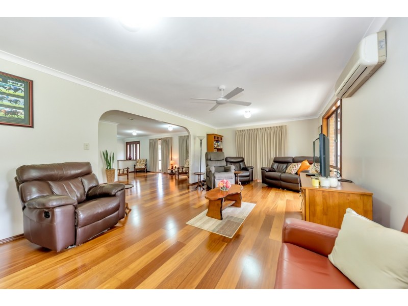 21 Boronia Close, Pinjarra WA 6208