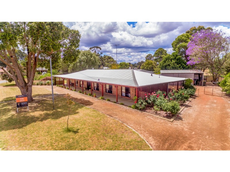 21 Boronia Close, Pinjarra WA 6208
