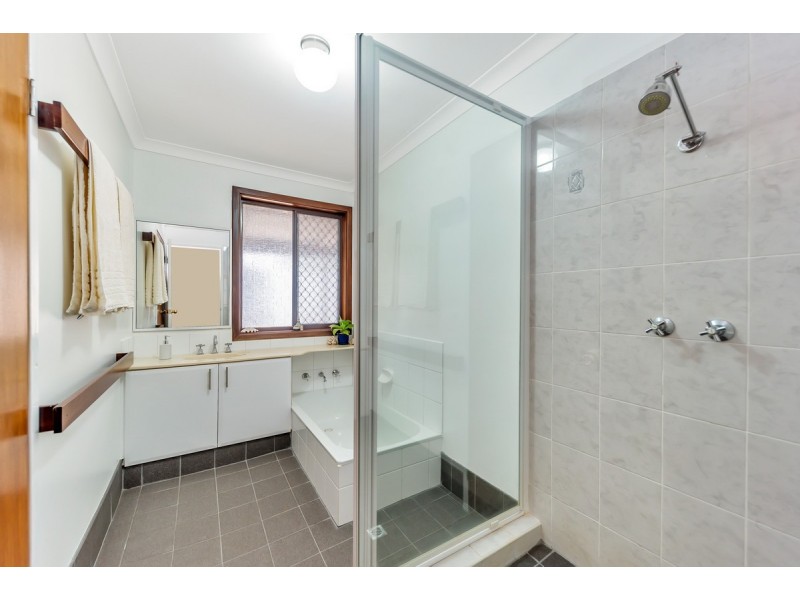 21 Boronia Close, Pinjarra WA 6208