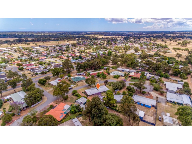 21 Boronia Close, Pinjarra WA 6208