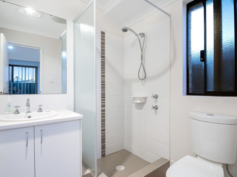 53 Leschenault Loop, Banksia Grove WA 6031