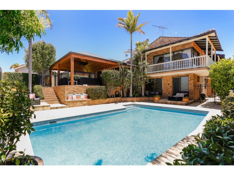 12 Doriot Way, Carine WA 6020