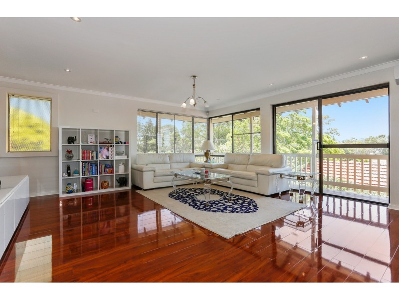 12 Doriot Way, Carine WA 6020