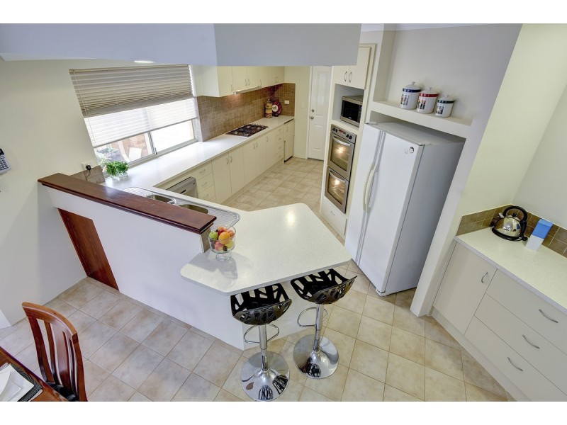 20 Fineview Crescent,, Carramar WA 6031