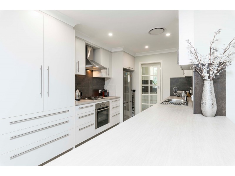 18 Michael Road, Waikiki WA 6169