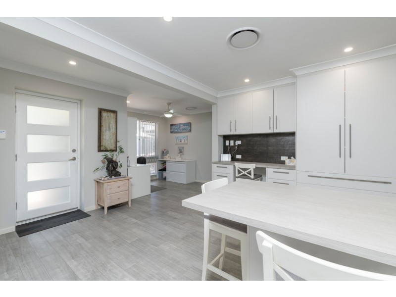 18 Michael Road, Waikiki WA 6169