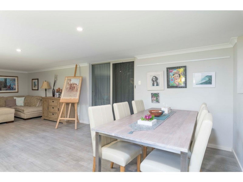 18 Michael Road, Waikiki WA 6169