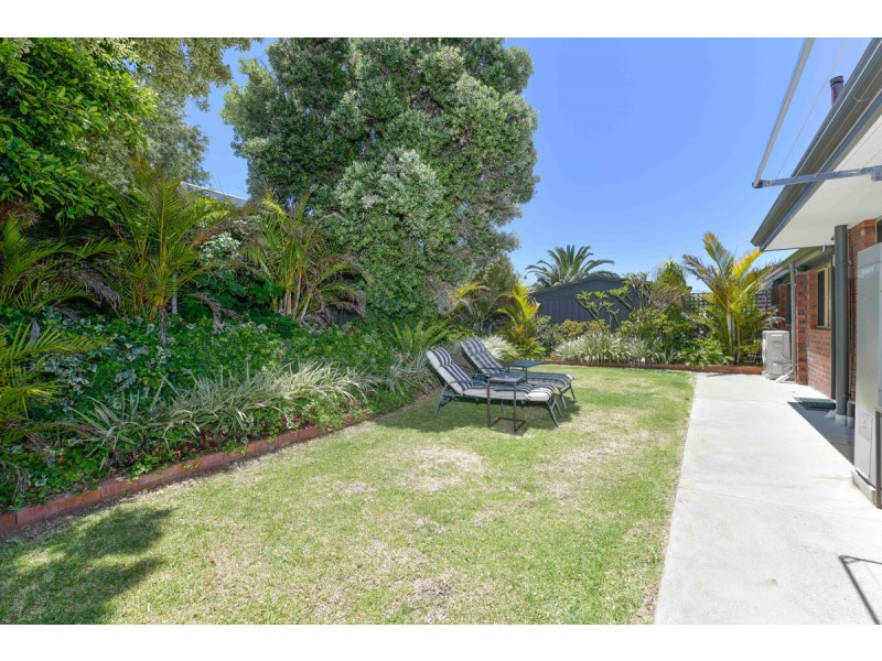 18 Michael Road, Waikiki WA 6169