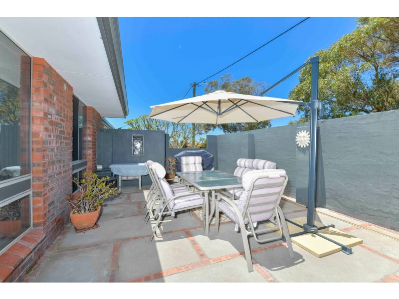 18 Michael Road, Waikiki WA 6169