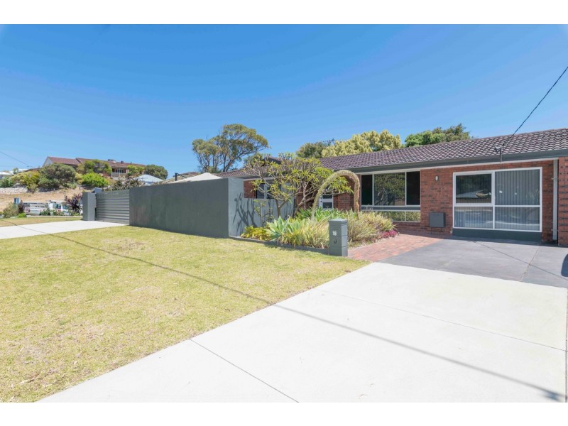 18 Michael Road, Waikiki WA 6169