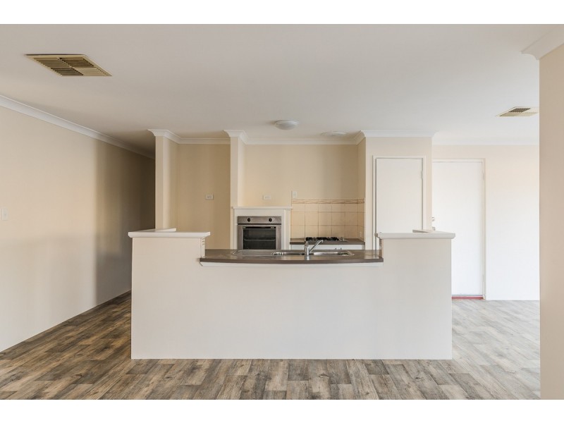 8 Drummore Way, Bertram WA 6167