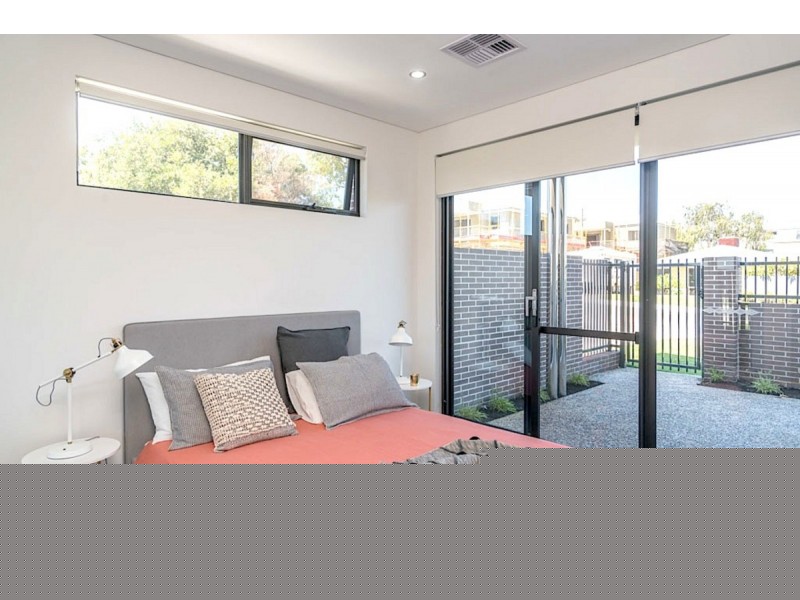 2/21 Strathyre Drive, Duncraig WA 6023