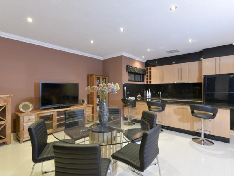 56 Messina Avenue, Stirling WA 6021