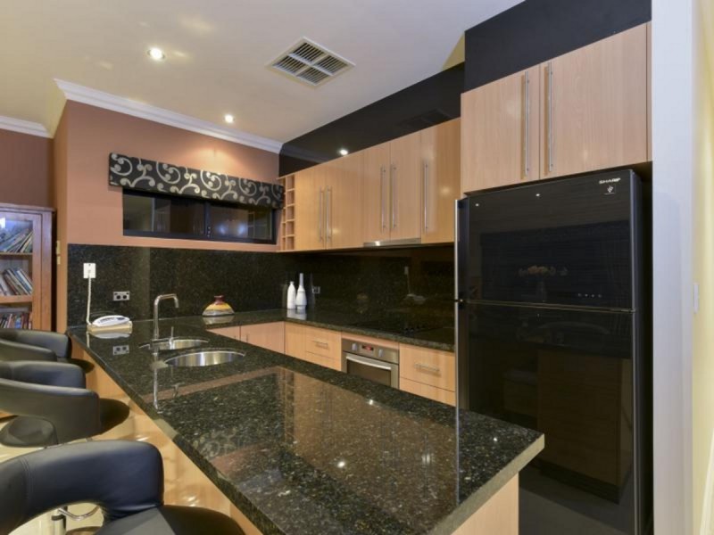 56 Messina Avenue, Stirling WA 6021