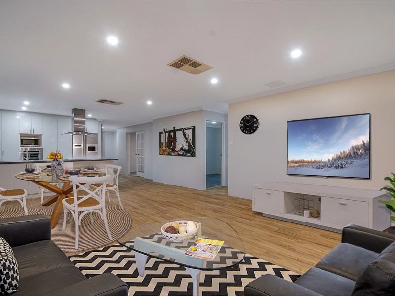 34 Montane Turn, Banksia Grove WA 6031