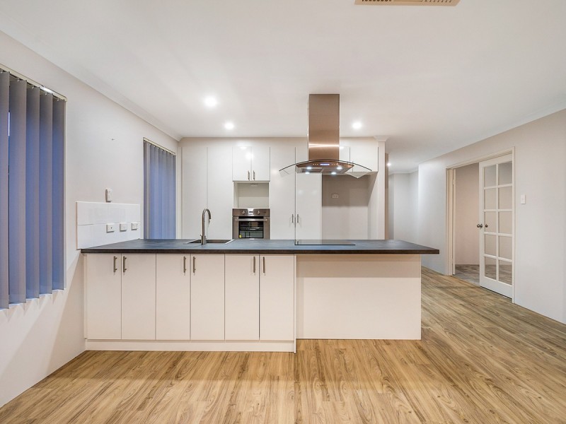 34 Montane Turn, Banksia Grove WA 6031