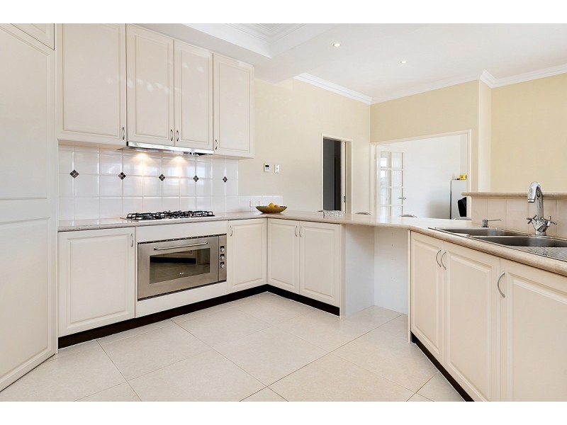 27 Lexington Avenue, Canning Vale WA 6155