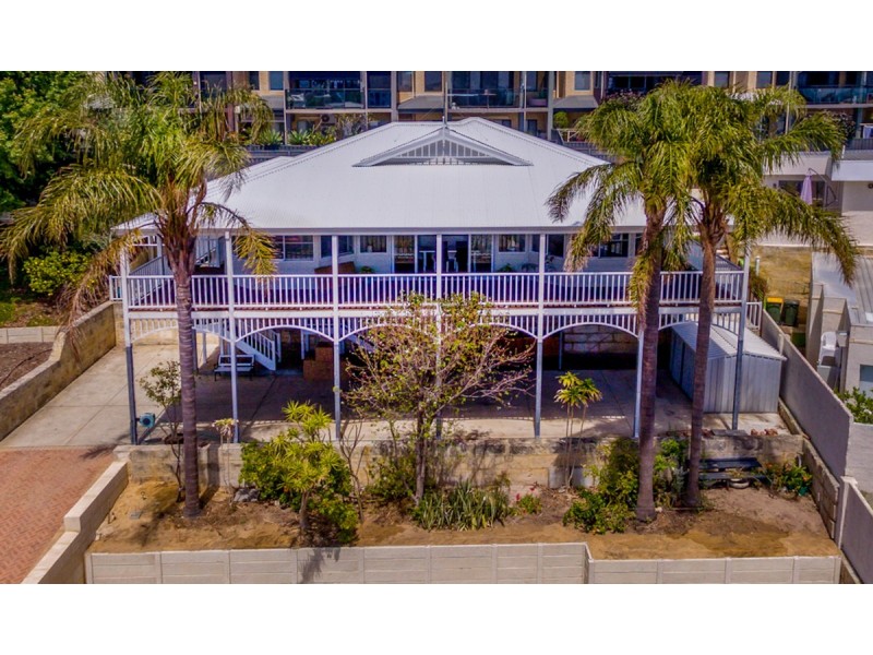 3B Oversby Street, Halls Head WA 6210