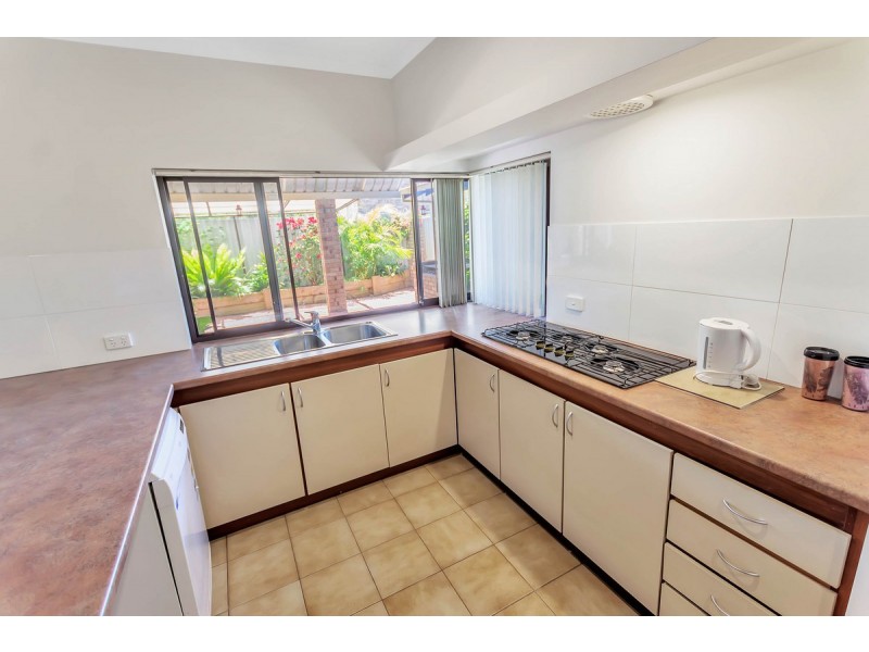 16 Gariver Street,, Leeming WA 6149