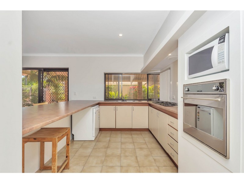 16 Gariver Street,, Leeming WA 6149