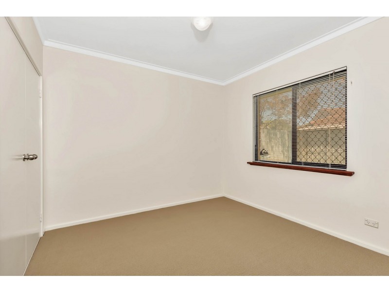 16 Gariver Street,, Leeming WA 6149