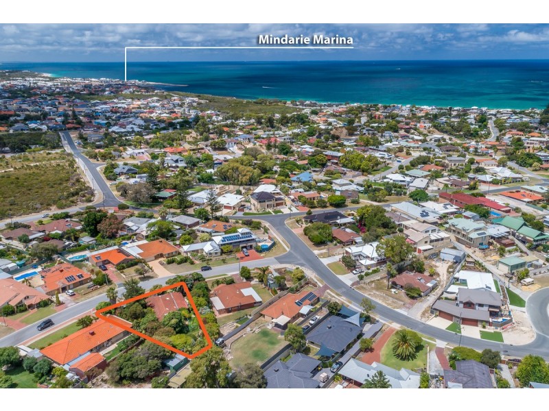 1 & 2/3 Coonewara Way, Quinns Rocks WA 6030
