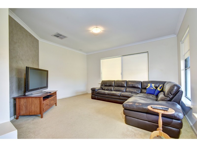 35 Blackfriars Road, Joondalup WA 6027