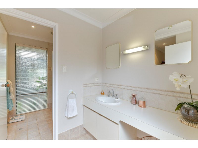 35 Orbell Way, Bull Creek WA 6149