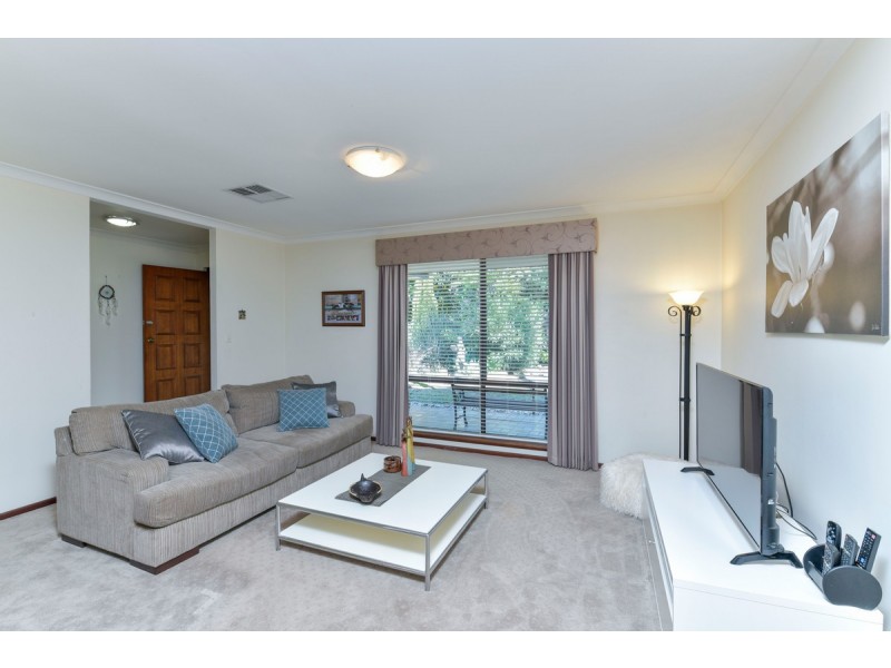 35 Orbell Way, Bull Creek WA 6149