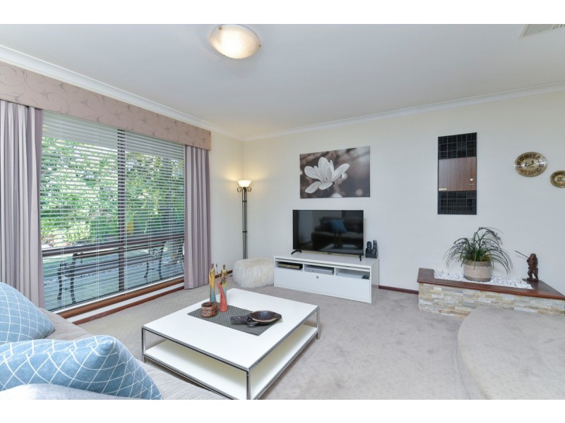 35 Orbell Way, Bull Creek WA 6149