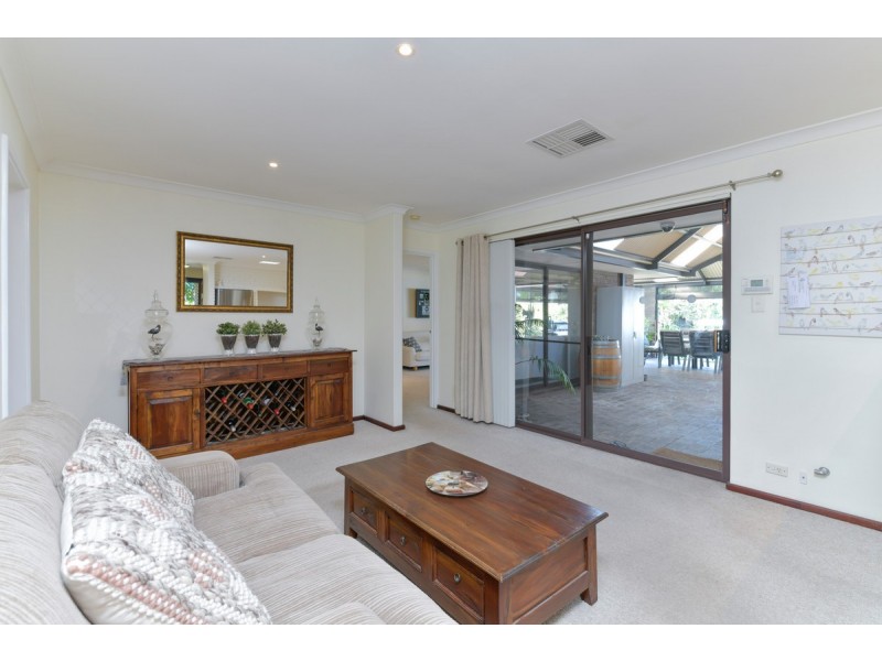 35 Orbell Way, Bull Creek WA 6149