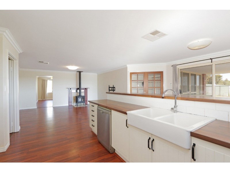 3 Kendall Street, Muchea WA 6501