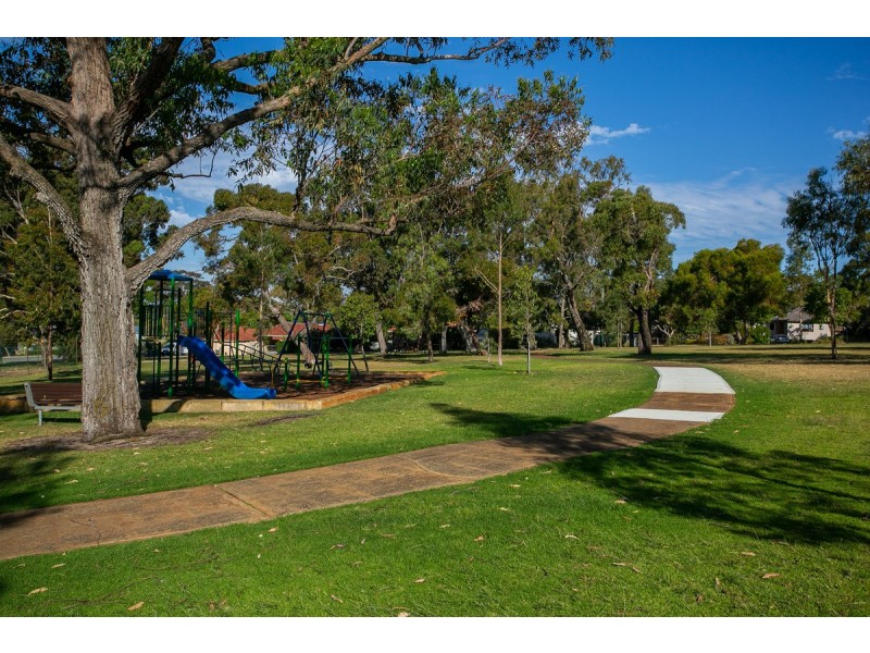 14 Joslin Street, Hilton WA 6163