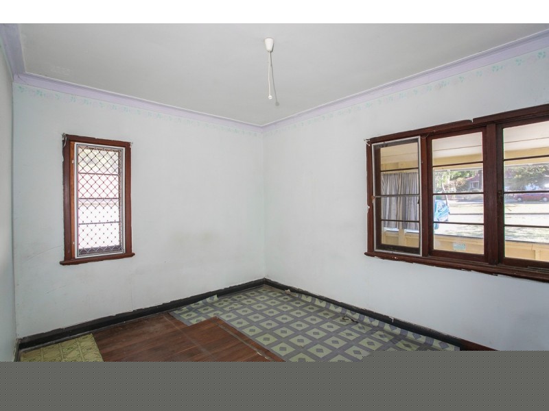 14 Joslin Street, Hilton WA 6163