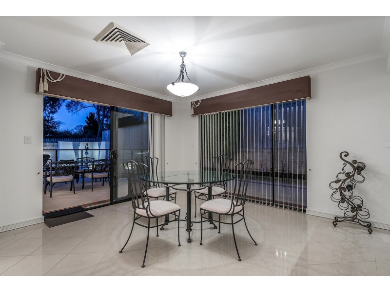 8 Beamish Lane, Currambine WA 6028