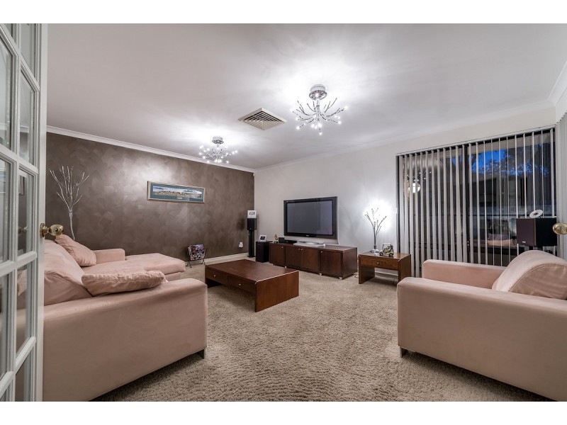 8 Beamish Lane, Currambine WA 6028