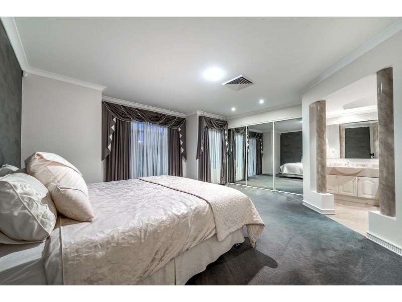 8 Beamish Lane, Currambine WA 6028