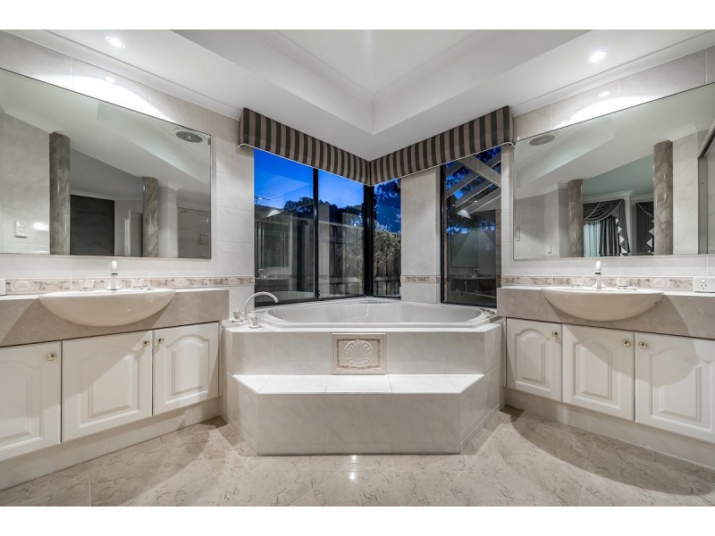 8 Beamish Lane, Currambine WA 6028