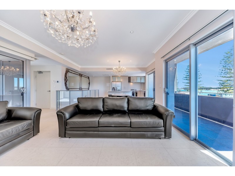 1/32 Vivaldi Drive, Mandurah WA 6210