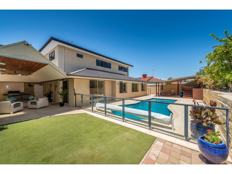 72 Bacchante Circle, Ocean Reef WA 6027